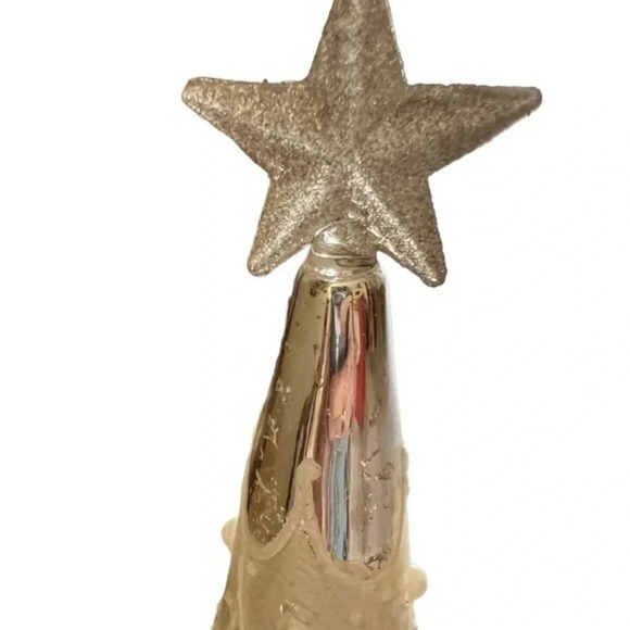 𝅺Silver and Gold Christmas‎ Tree 12”🎄 - Picture 3 of 4